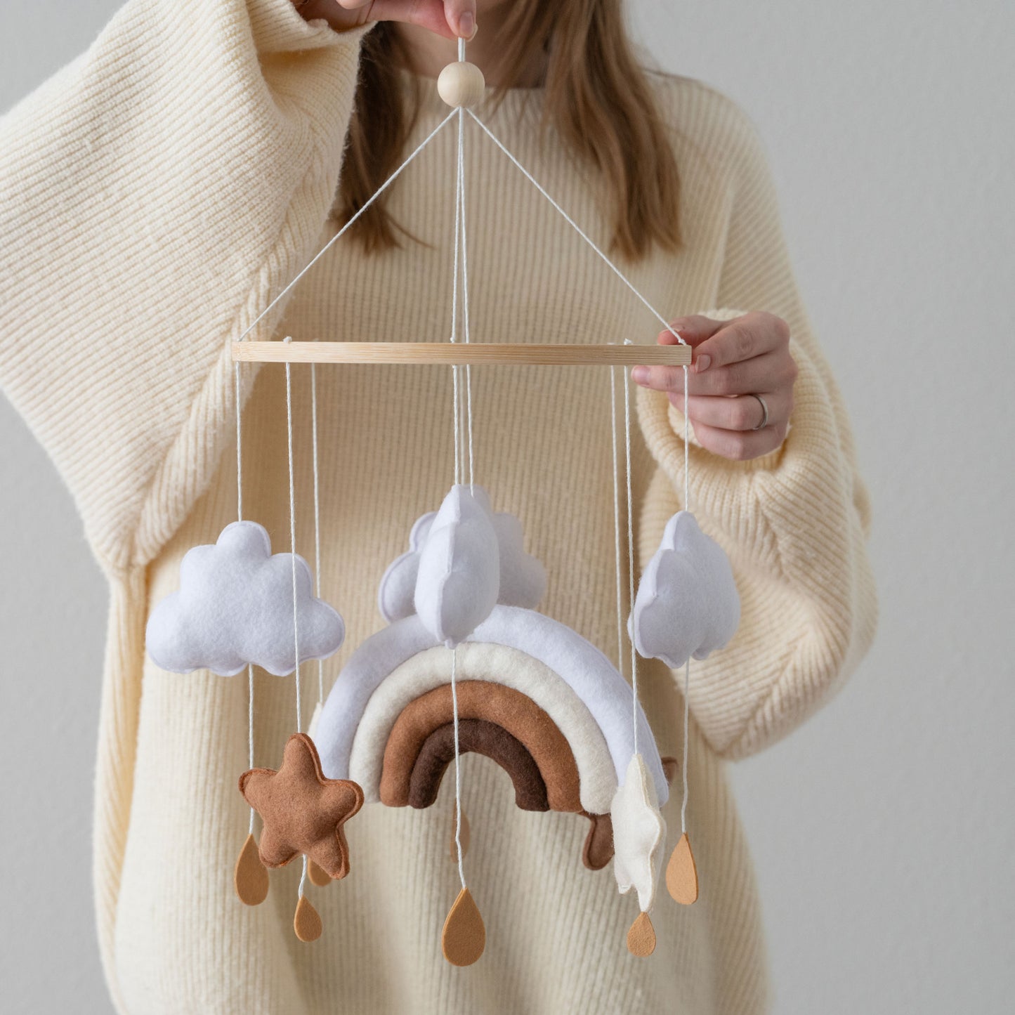 Baby Mobile im Boho-Stil Regenbogen Sterne Wolken